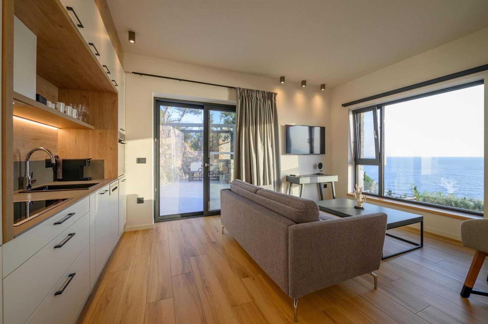 Mani Suites Agios Nikolaos  Eksteriør billede
